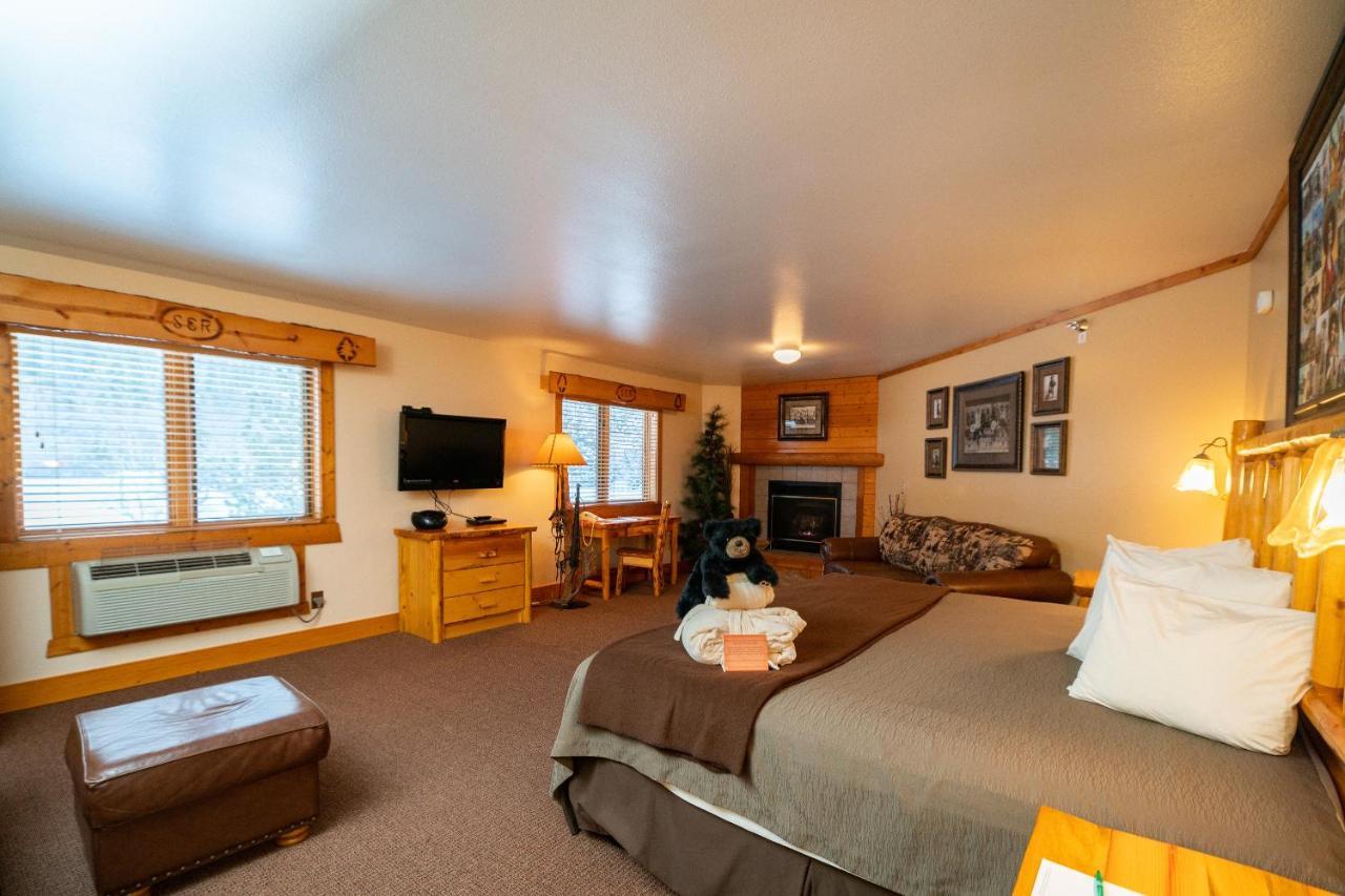 Spearfish Canyon Lodge Ngoại thất bức ảnh